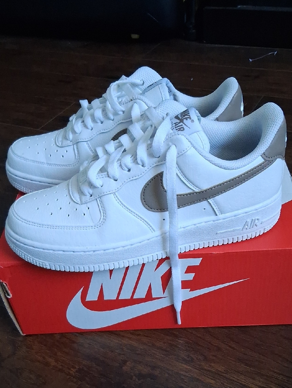 Nike White Air Force 1 '07 Next Nature